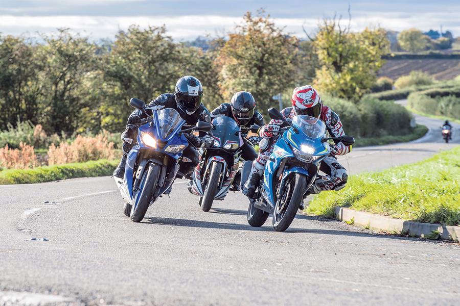 Suzuki GSX-R125 vs rivals