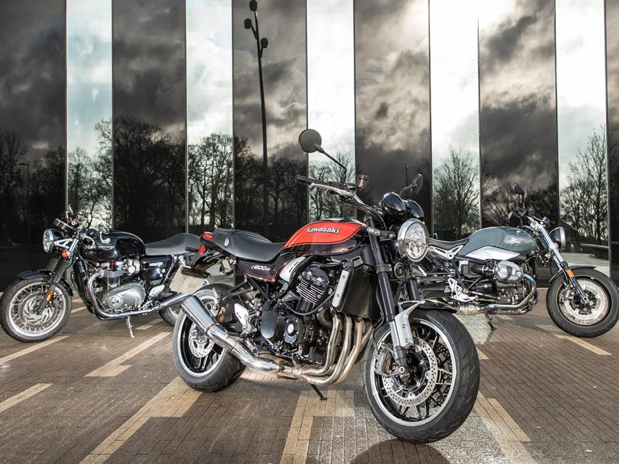 Kawasaki Z900RS takes on BMW R nineT Pure and Triumph Thruxton 1200