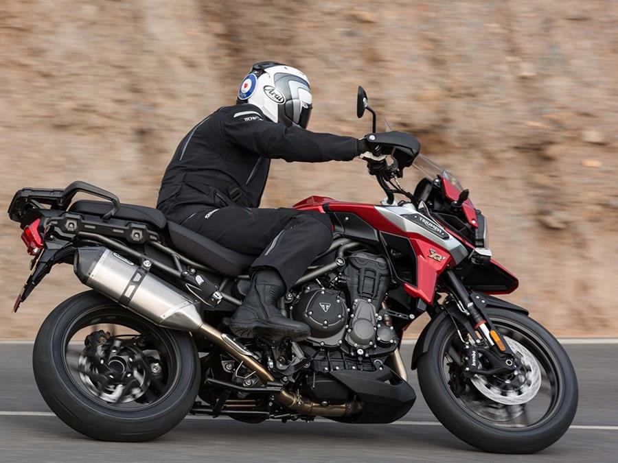 Cornering on the Triumph Tiger 1200 XR