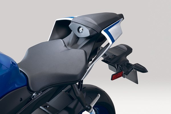 2017 Yamaha R6 review | The final road-legal version