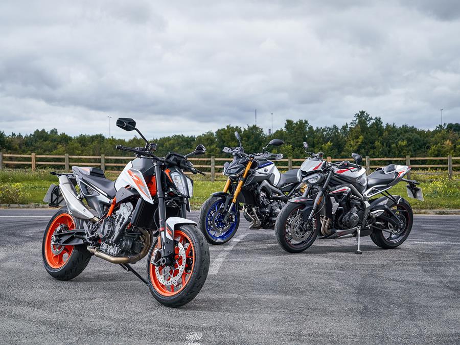 KTM 890 Duke R vs Triumph Street Triple RS vs Yamaha MT-09 SP