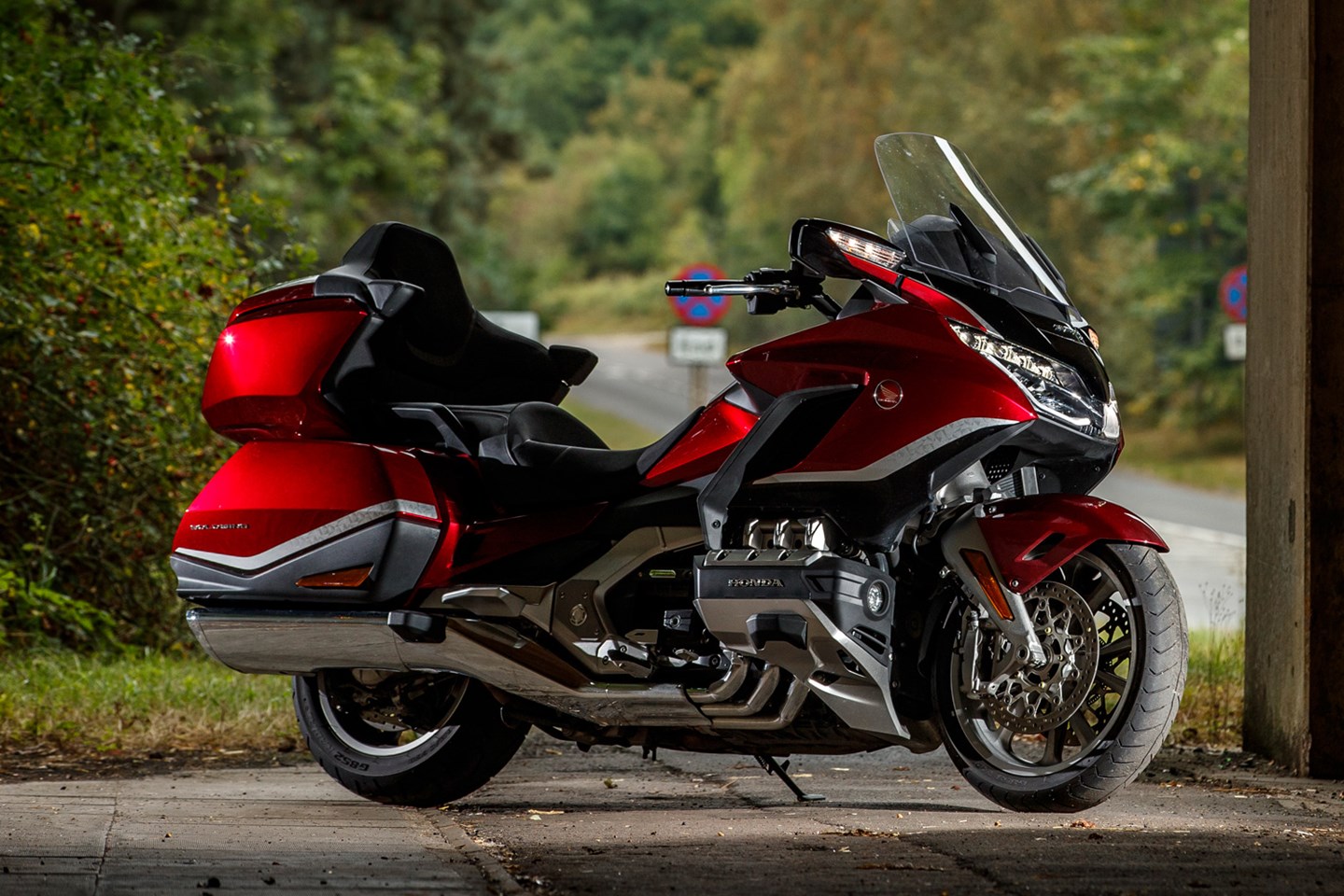 Honda Goldwing Gl1800 18 On Review Specs Prices Mcn