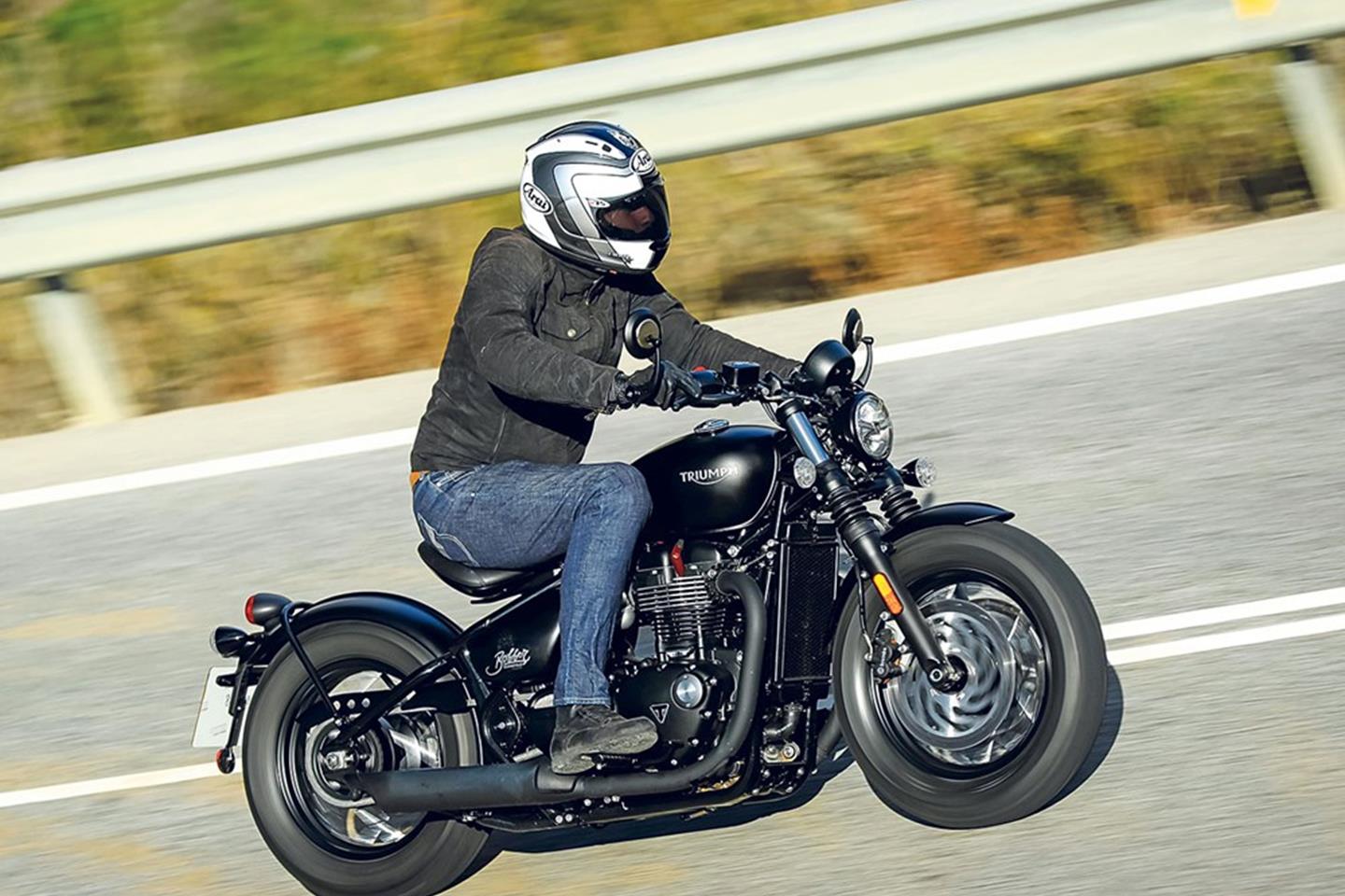 2020 triumph deals bobber