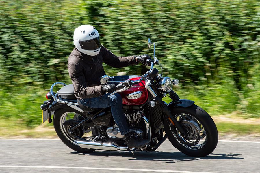 Riding the 2021 Triumph Speedmaster on UK roads