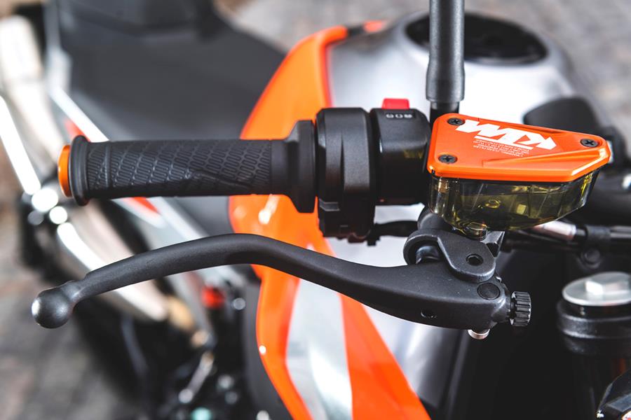 KTM 790 Duke right bar