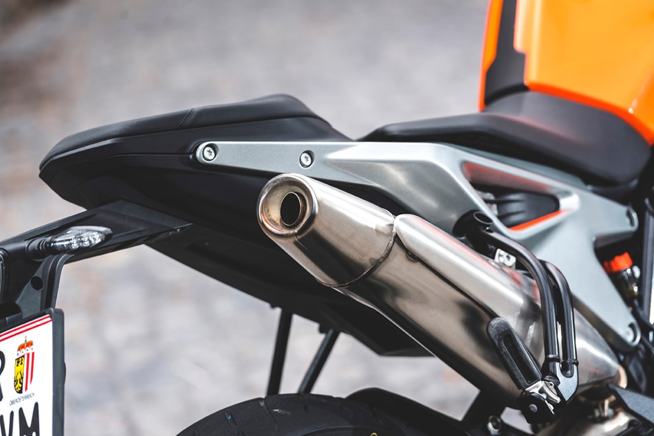 KTM 790 Duke (2018-2020) Review | Speed, Specs & Prices | MCN