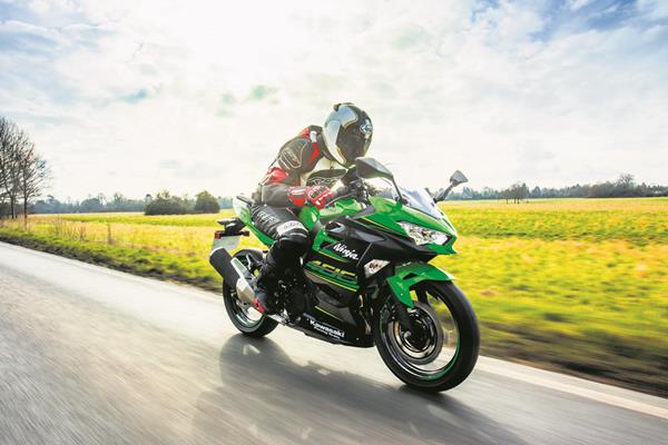 Kawasaki Ninja 400 action riding shot