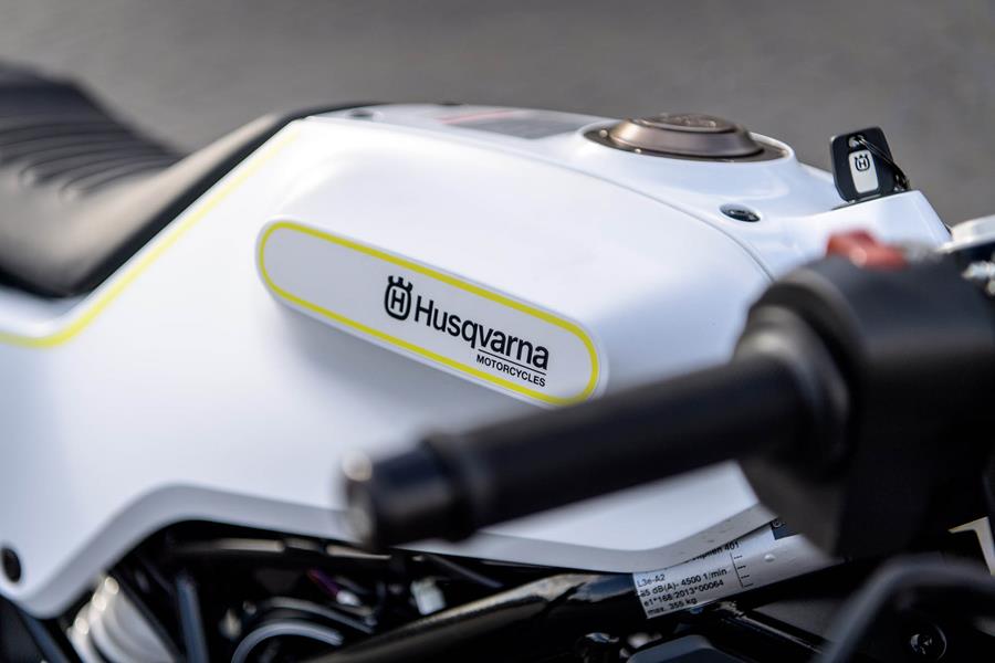 Husqvarna Vitpilen 401 fuel tank