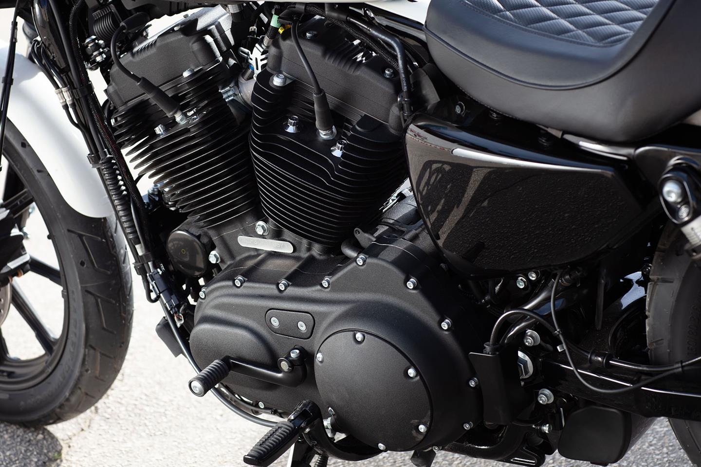 Harley davidson deals sportster iron 1200