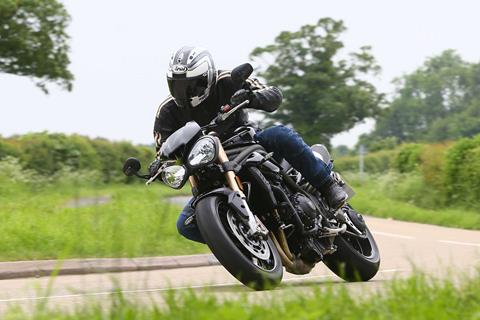 TRIUMPH SPEED TRIPLE 1050 S (2018 - 2020) Review