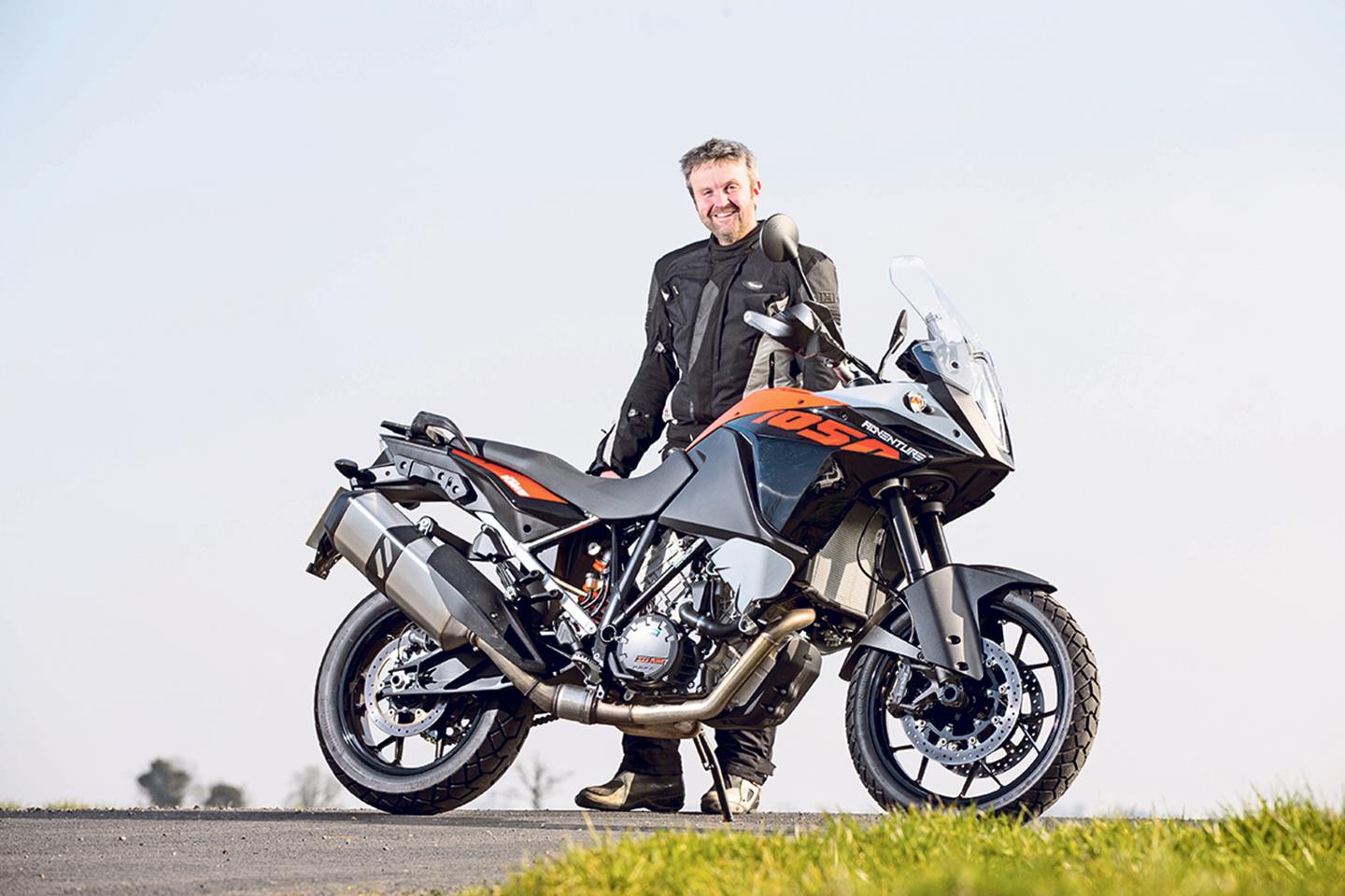 Ktm 1050 online adventure r specs