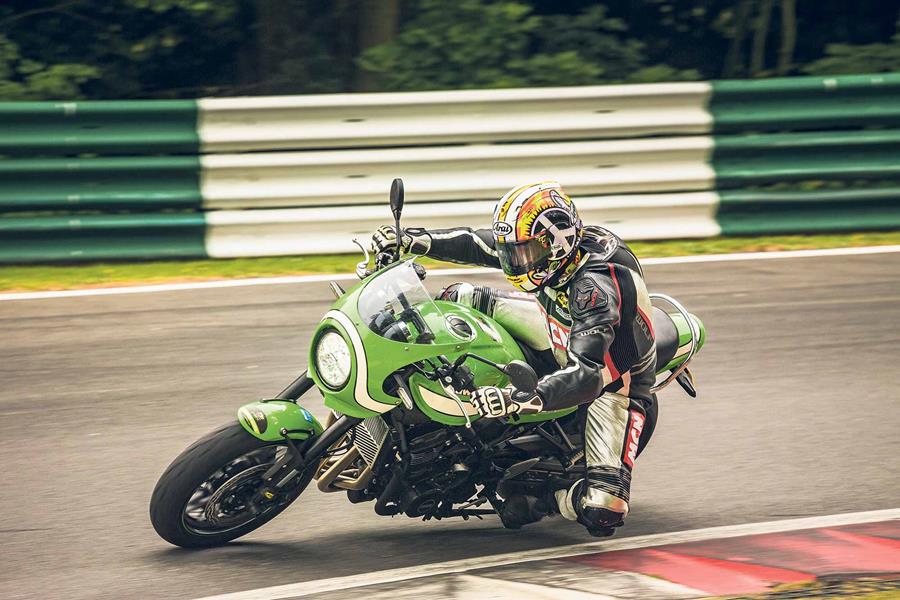 The Kawasaki Z900RS Cafe at Cadwell Park