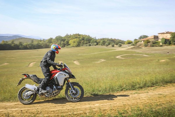 DUCATI MULTISTRADA 1260 ENDURO (2019 - on) Review