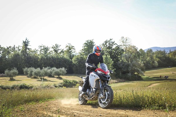 DUCATI MULTISTRADA 1260 ENDURO (2019 - on) Review