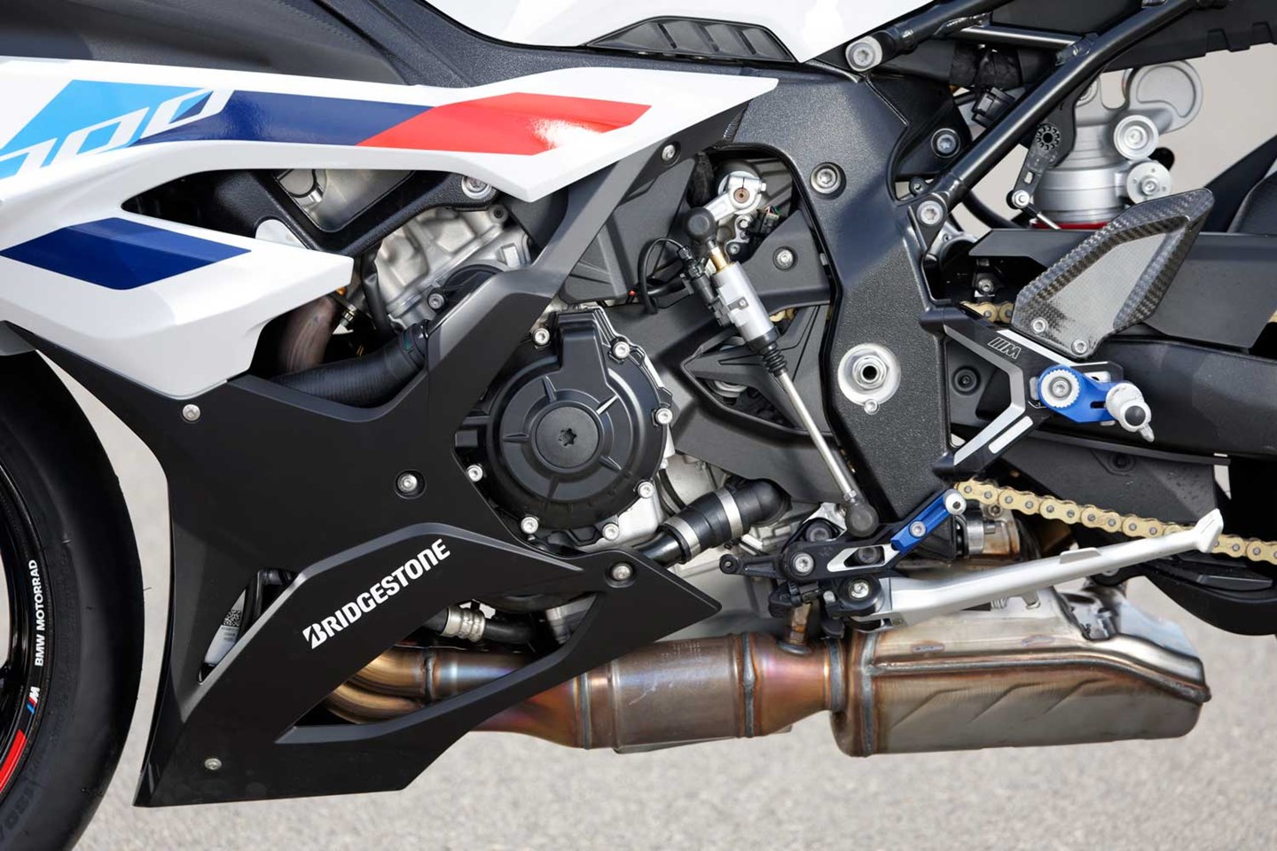 For the first time, BMW Motorrad offers M options and M Performance Parts  for the new S 1000 RR.
