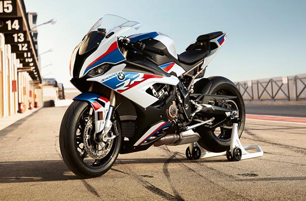 BMW S1000RR Review | MCN