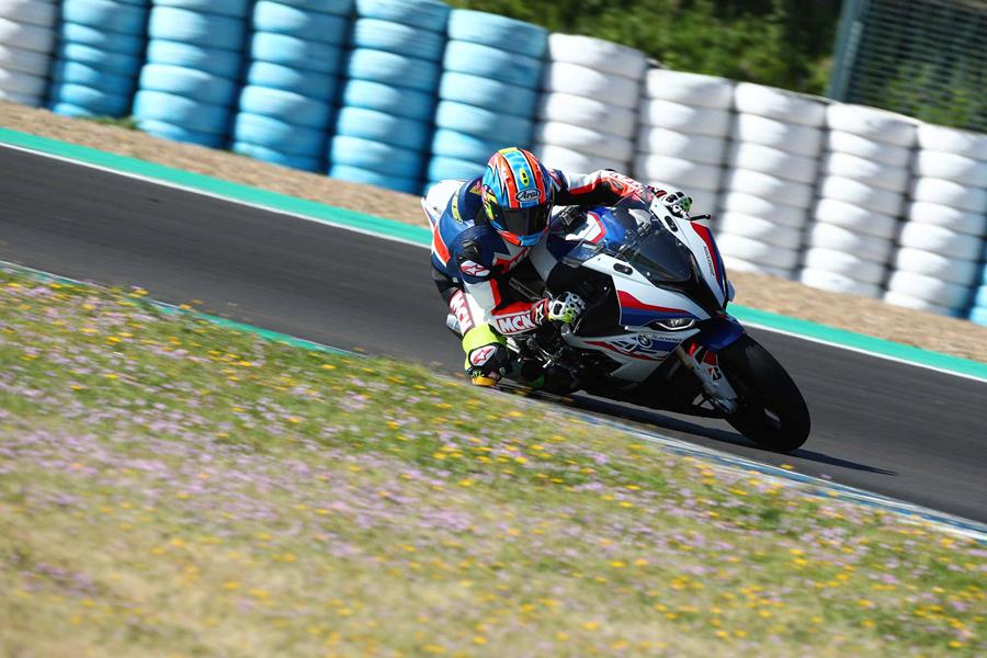 BMW S1000RR in action at Jerez