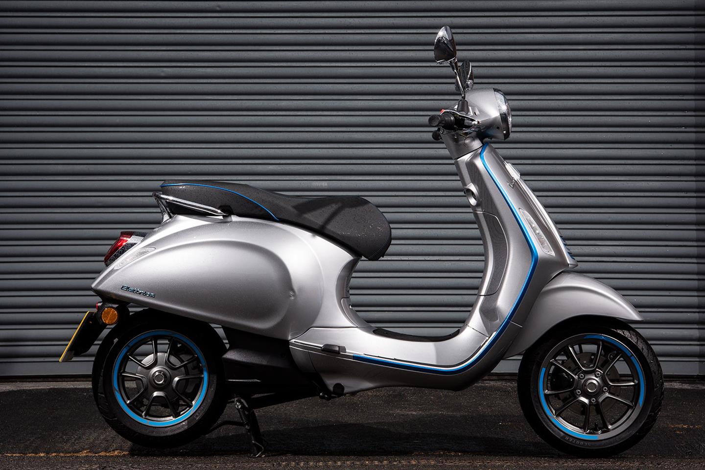 Bajaj vespa on sale electric scooter