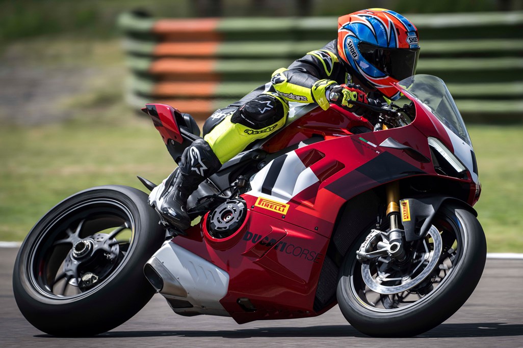 Ducati Panigale V4R (2019 and 2023) Reviews