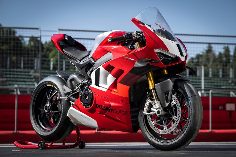 Ducati Panigale V4R (2019 and 2023) Reviews