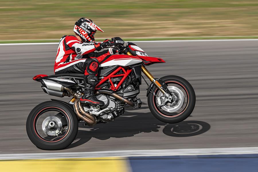 Popping a wheelie on the Ducati Hypermotard 950