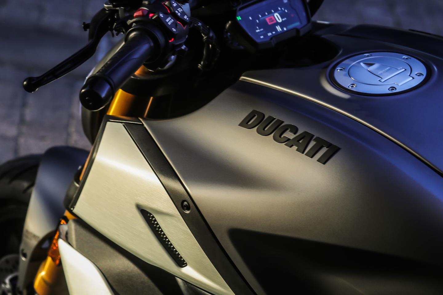 DUCATI DIAVEL 1260 (2019 - 2022) Review