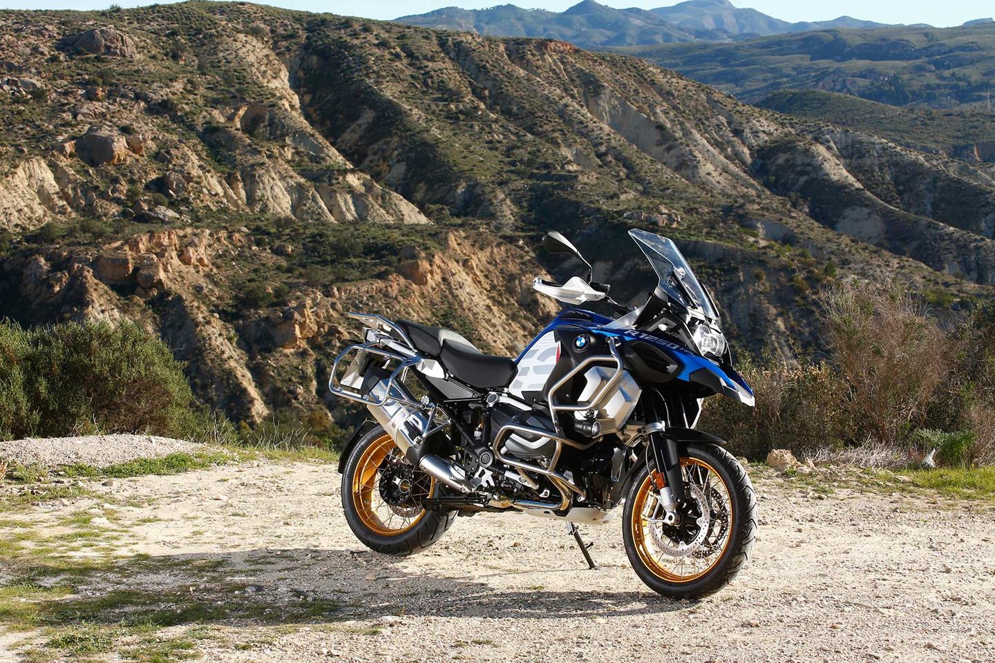 BMW R1250GS ADVENTURE (2019 - on) Review