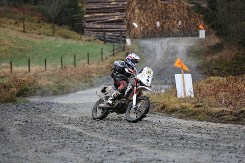 MCN races the BAJA GB