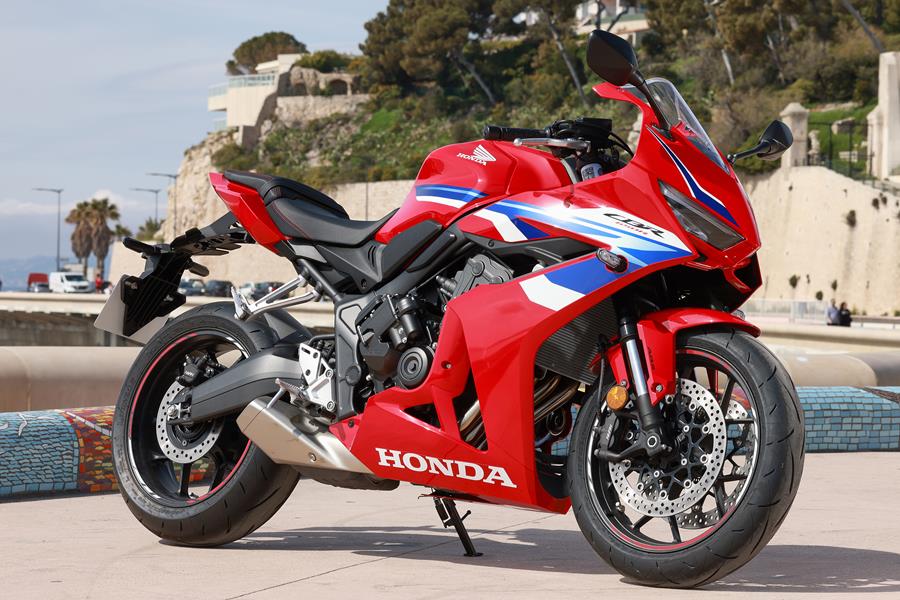 2024 Honda CBR650R right side static