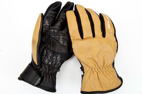 Product Review: Spada Forty4 Driver Glove