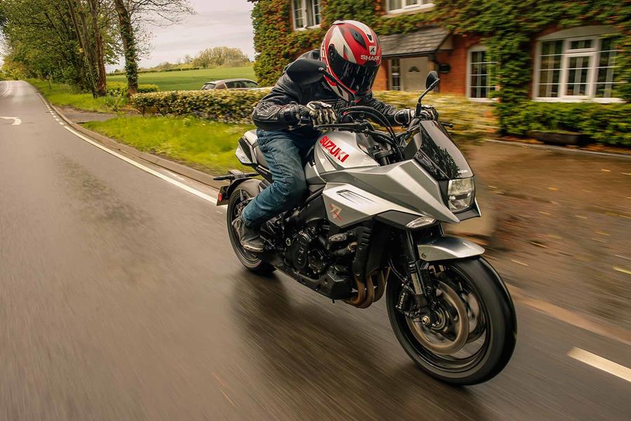 Riding the Suzuki Katana