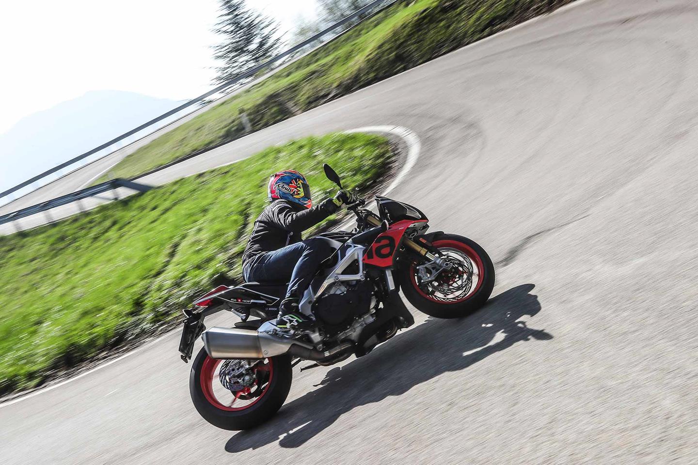 Aprilia tuono v4 deals 2019