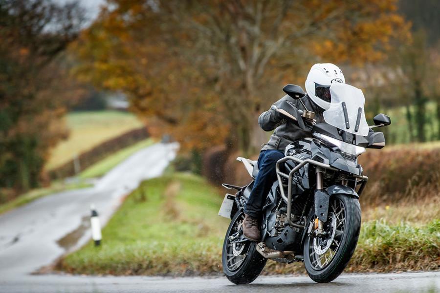 Cornering on the Zontes Motorcycles ZT310-T