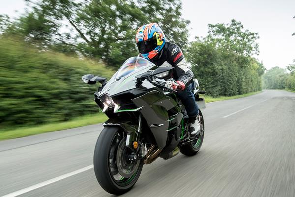 Kawasaki Ninja H2 action riding shot