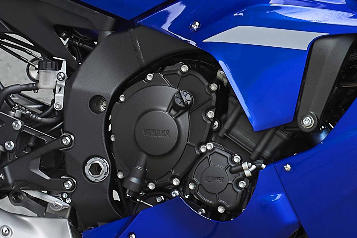 2021 yamaha deals yzf r1