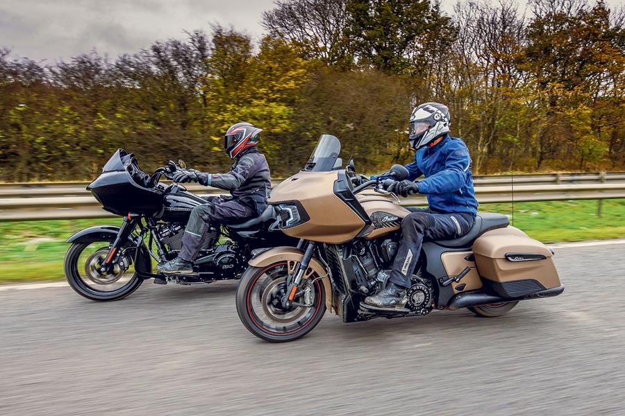 Indian Challenger Dark Horse vs Harley-Davidson Road Glide Special