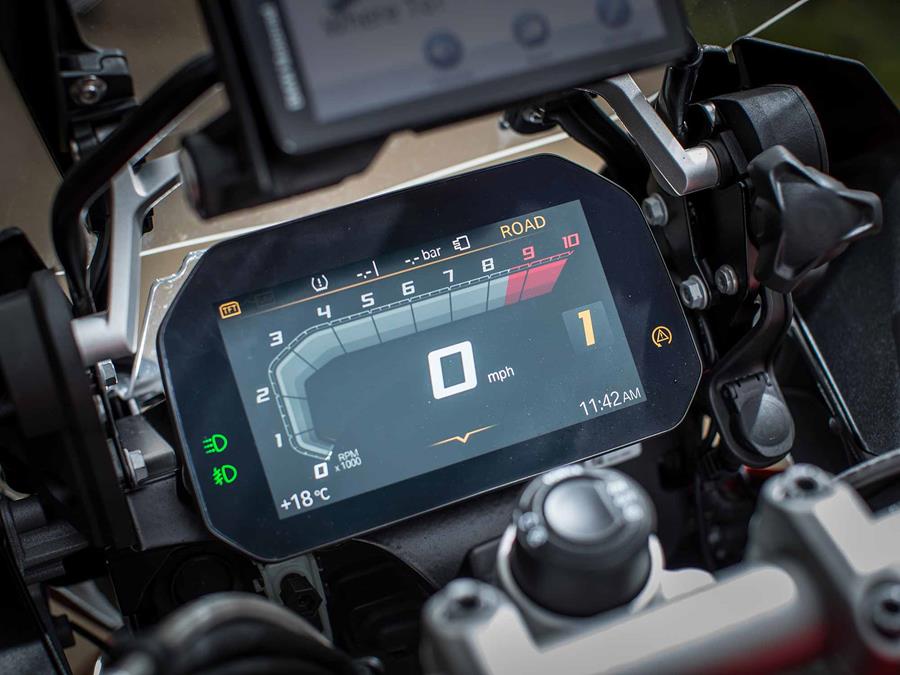 BMW R1200GS Adventure TFT dash