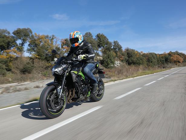 2020 Kawasaki Z900 review - as fast and fun as a super naked