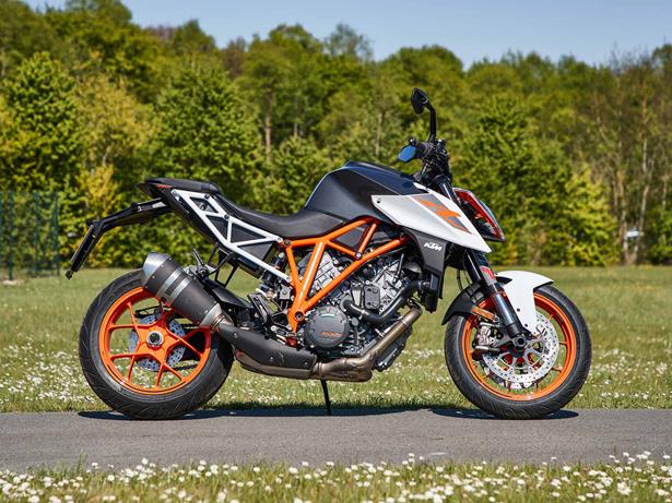 KTM's new 1290 Super Duke RR: All class, with more Rs