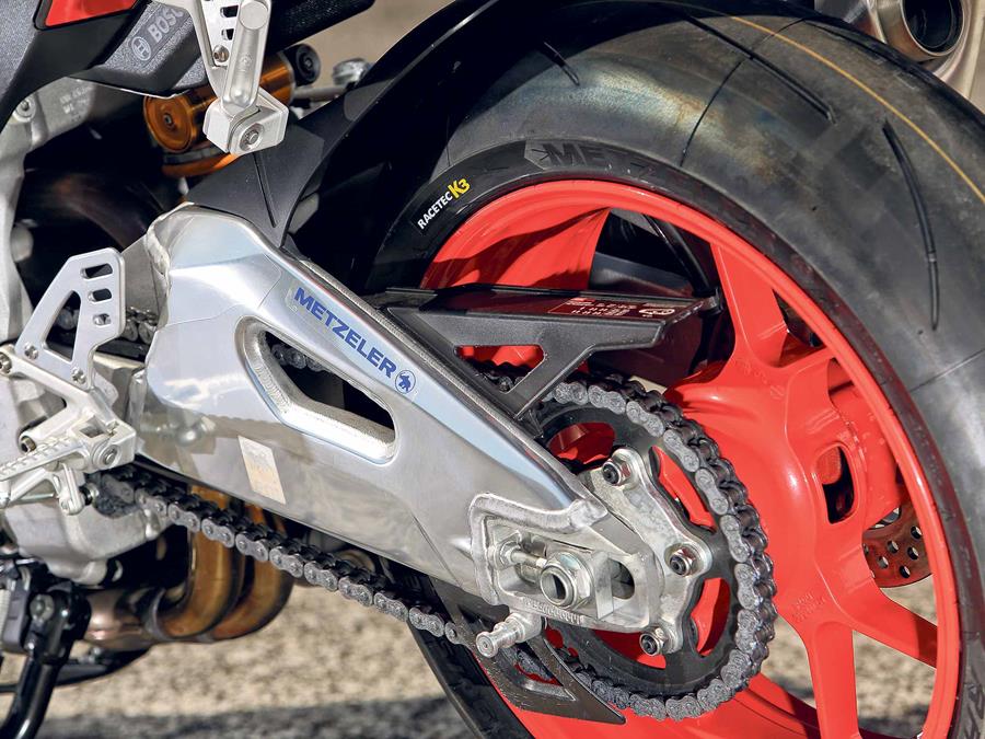 Aprilia Tuono V4 1100 Factory swing arm