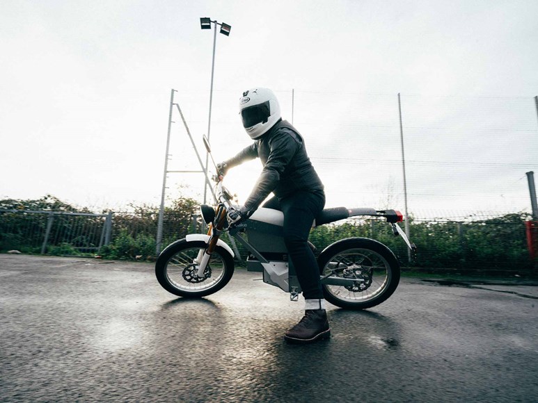 CAKE KALK (2019 on) Review