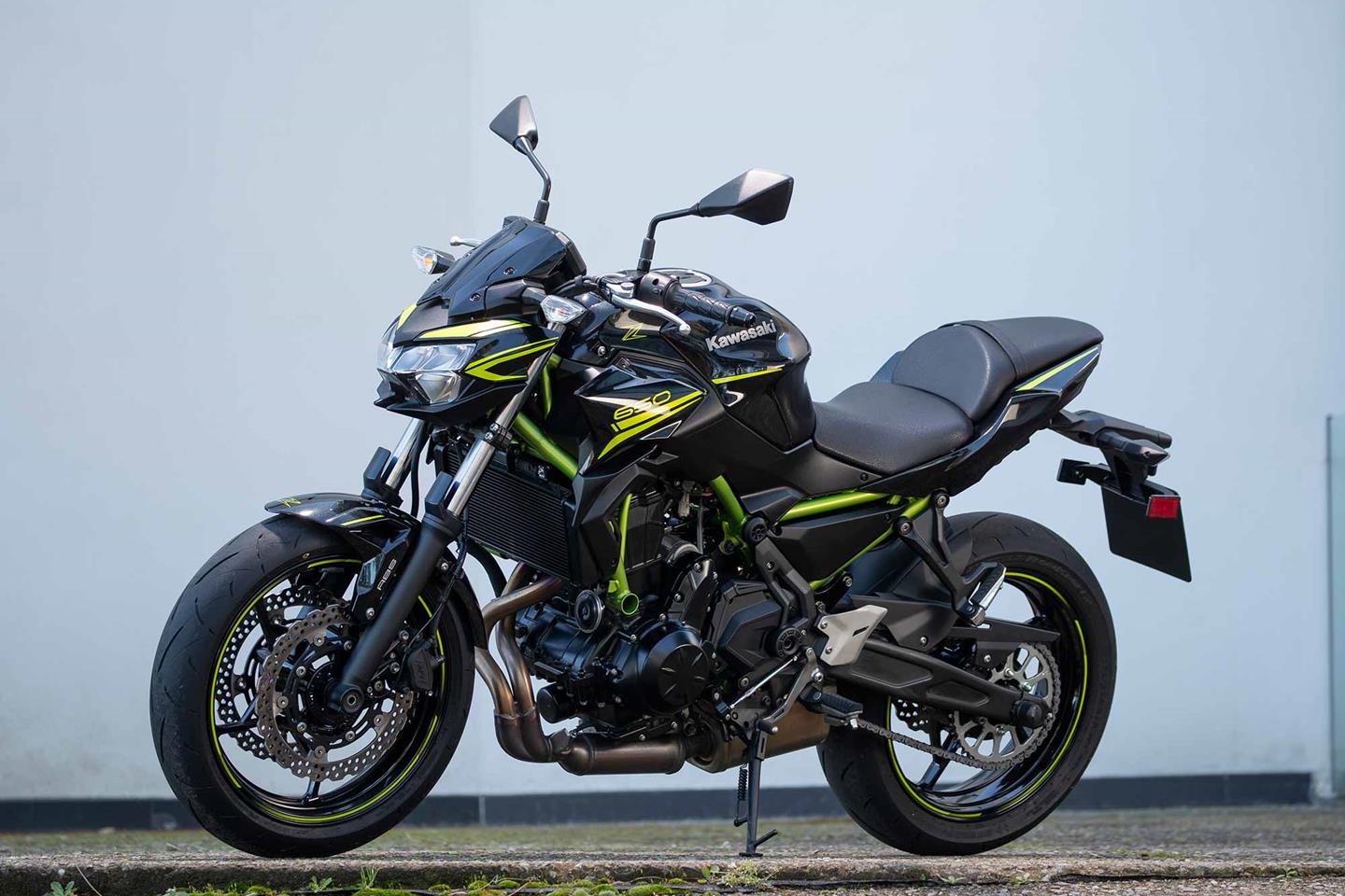 Kawasaki bikes deals z650