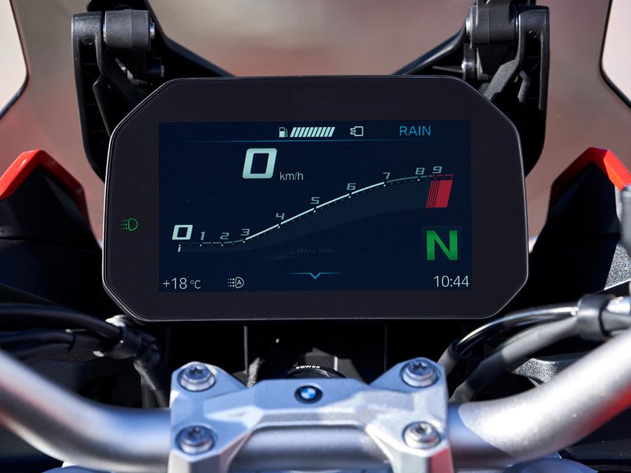 BMW F900XR TFT screen