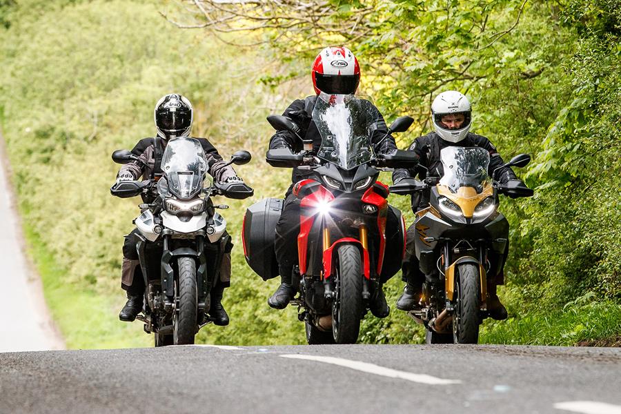 Triumph Tiger 900 GT Pro, Yamaha Tracer 9 GT, BMW F900XR