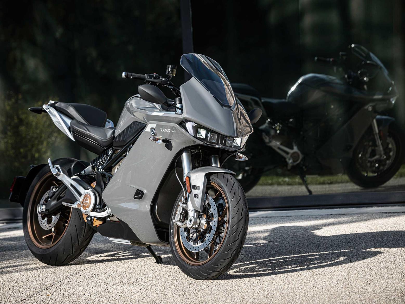 ZERO SR S (2020 - 2022) Review | MCN