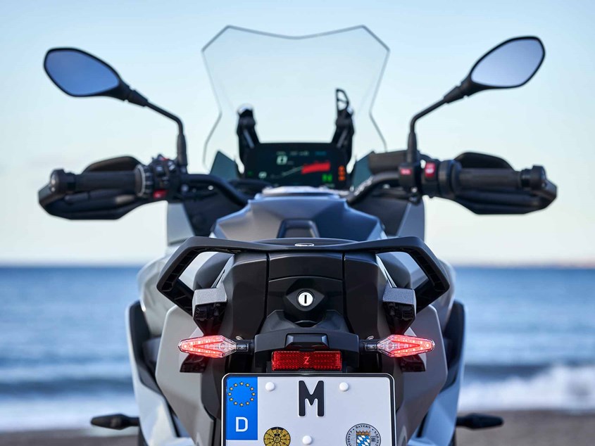 2020 bmw s1000xr exhaust