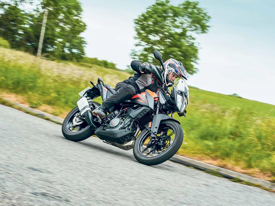 Cornering on the KTM 390 Adventure