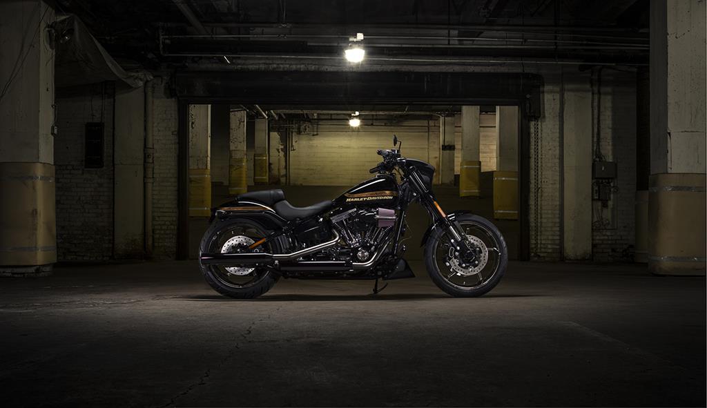 Harley-Davidson unveil CVO Pro Street Breakout