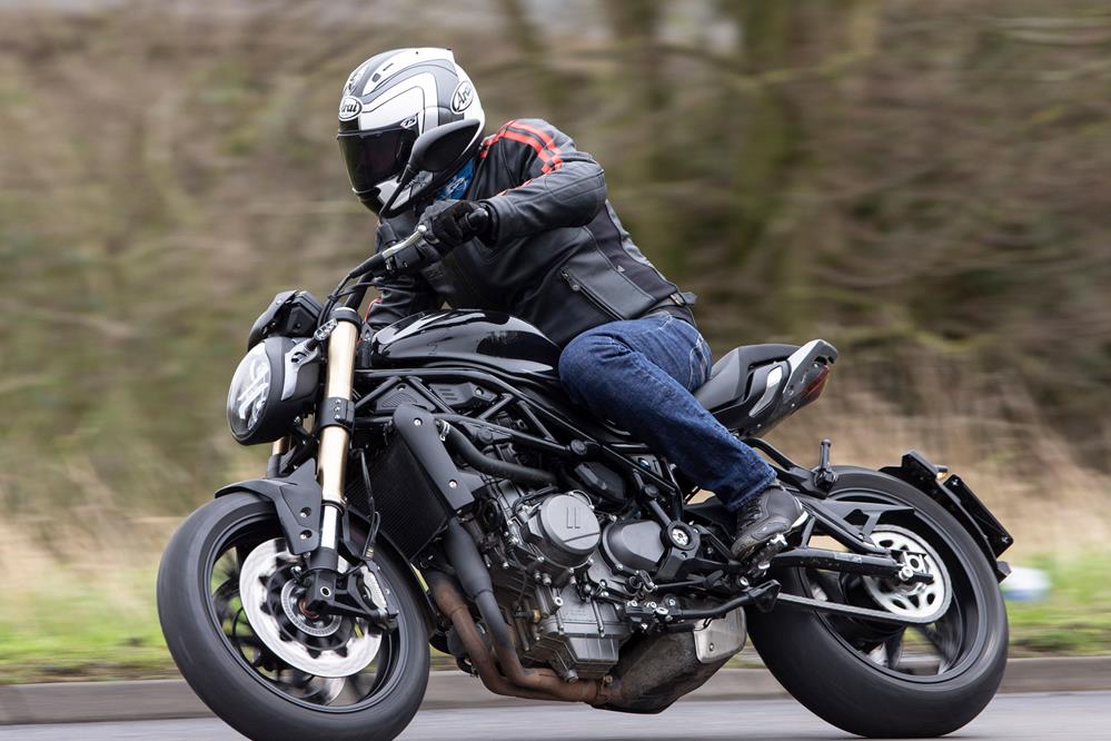 BENELLI 752S (2020 - on) Review