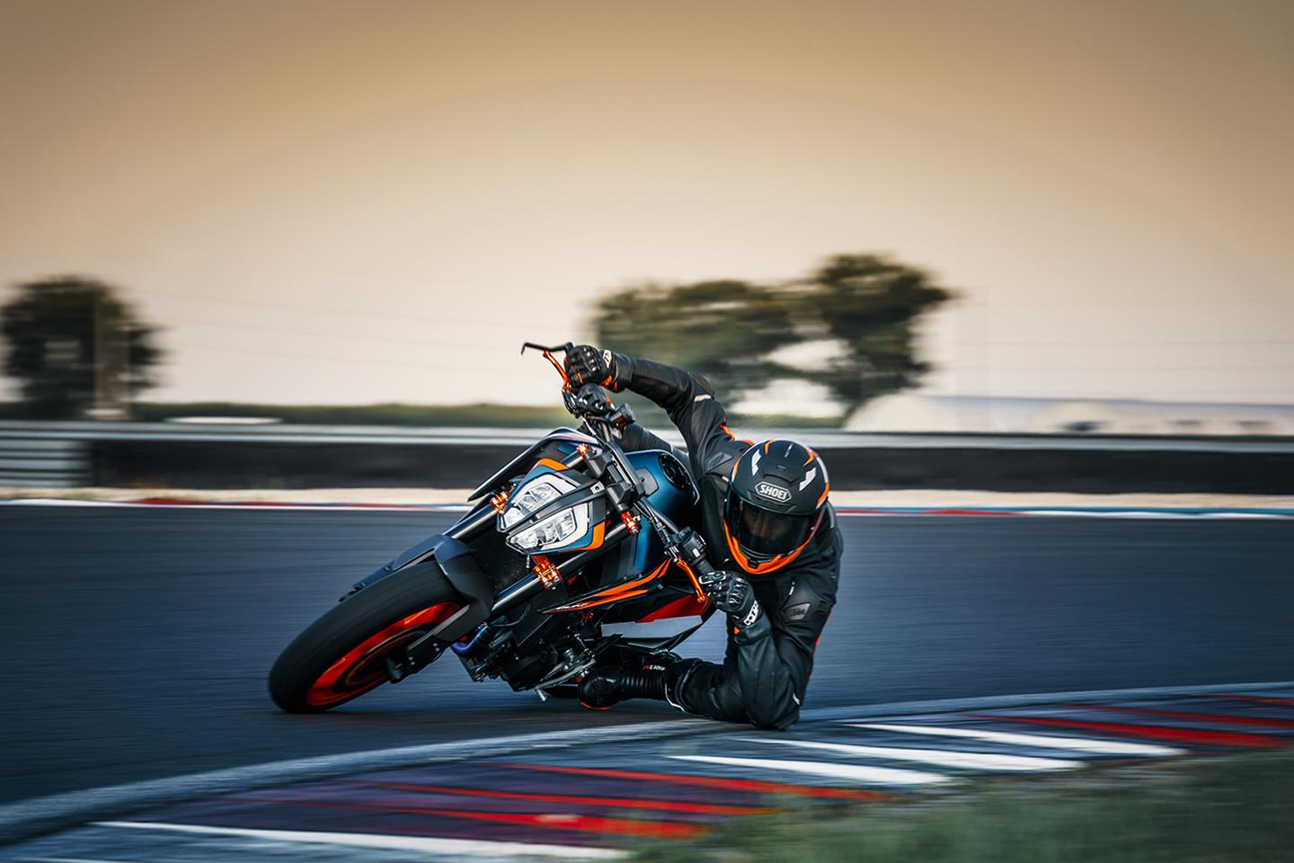 ktm 890 duke r